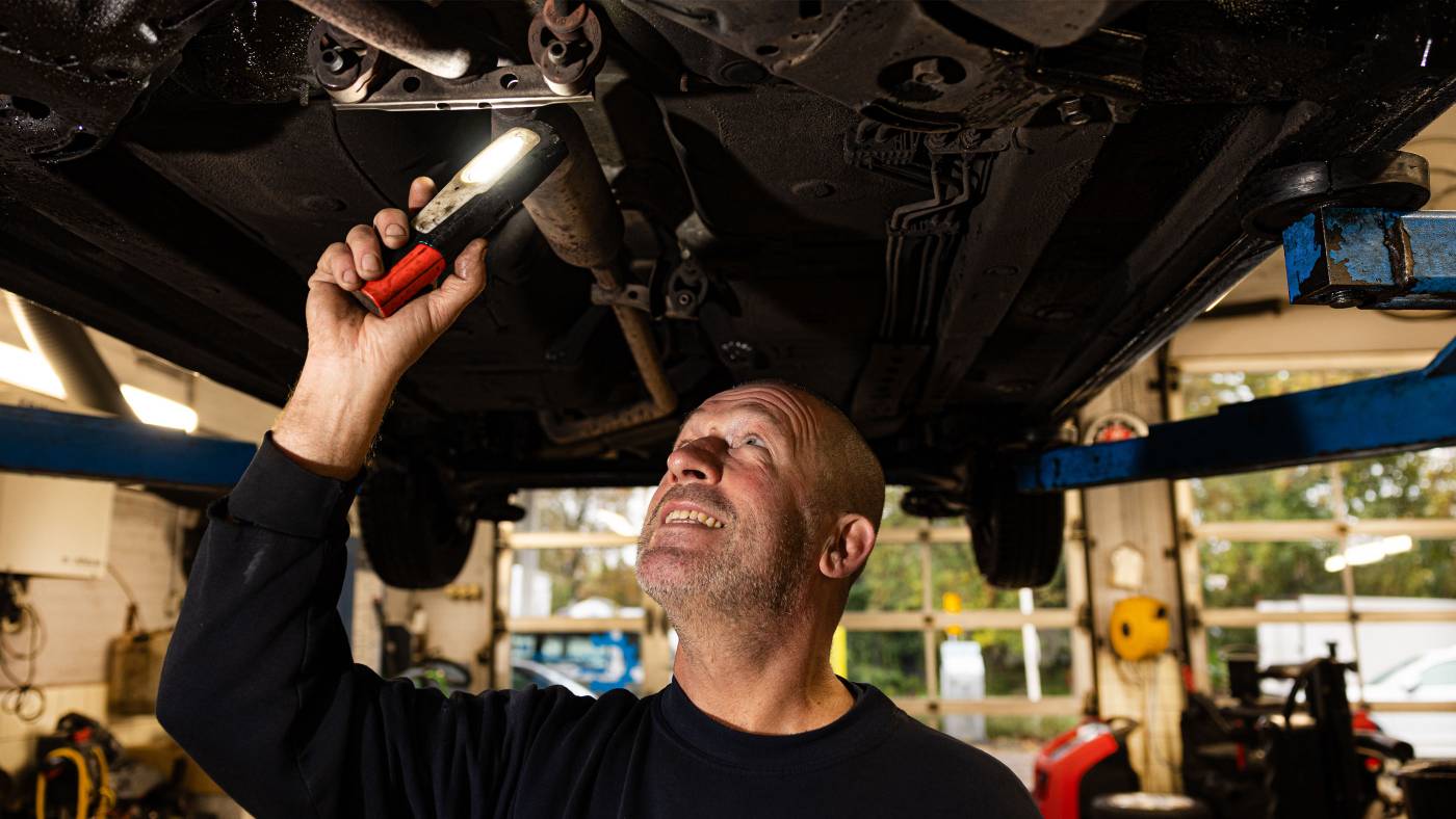 Autobedrijf Sprinkhuizen auto inspectie Nootdorp